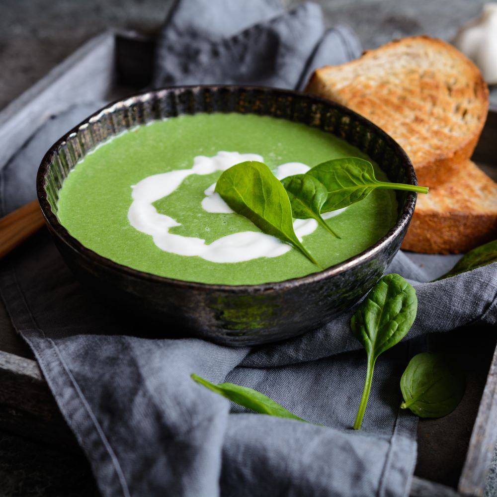 Mehr Informationen zum Thema: Polenta&shy;knödel mit Rahm&shy;spinat